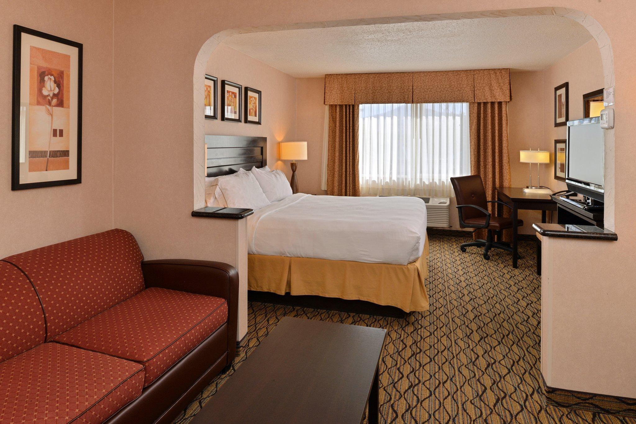 Clarion Pointe Medford Hotell Eksteriør bilde